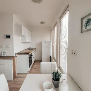 Apartment Sanya, Ljubljana